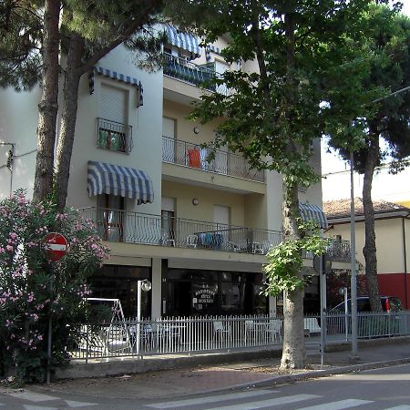 Residence Monaco Appartamenti 리미니 외부 사진