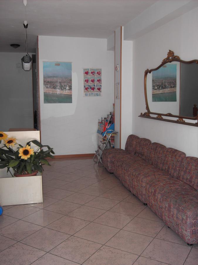 Residence Monaco Appartamenti 리미니 외부 사진
