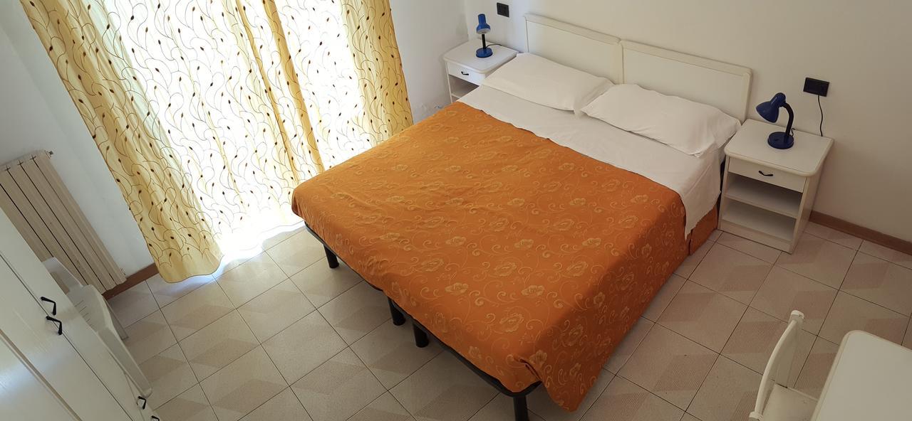 Residence Monaco Appartamenti 리미니 외부 사진